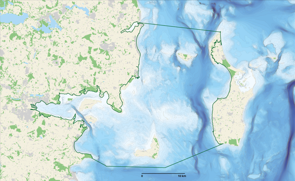 Dybdekort. Svanegrundsområdet er vist med sort kontur.